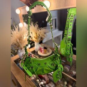 Balenciaga le cagole